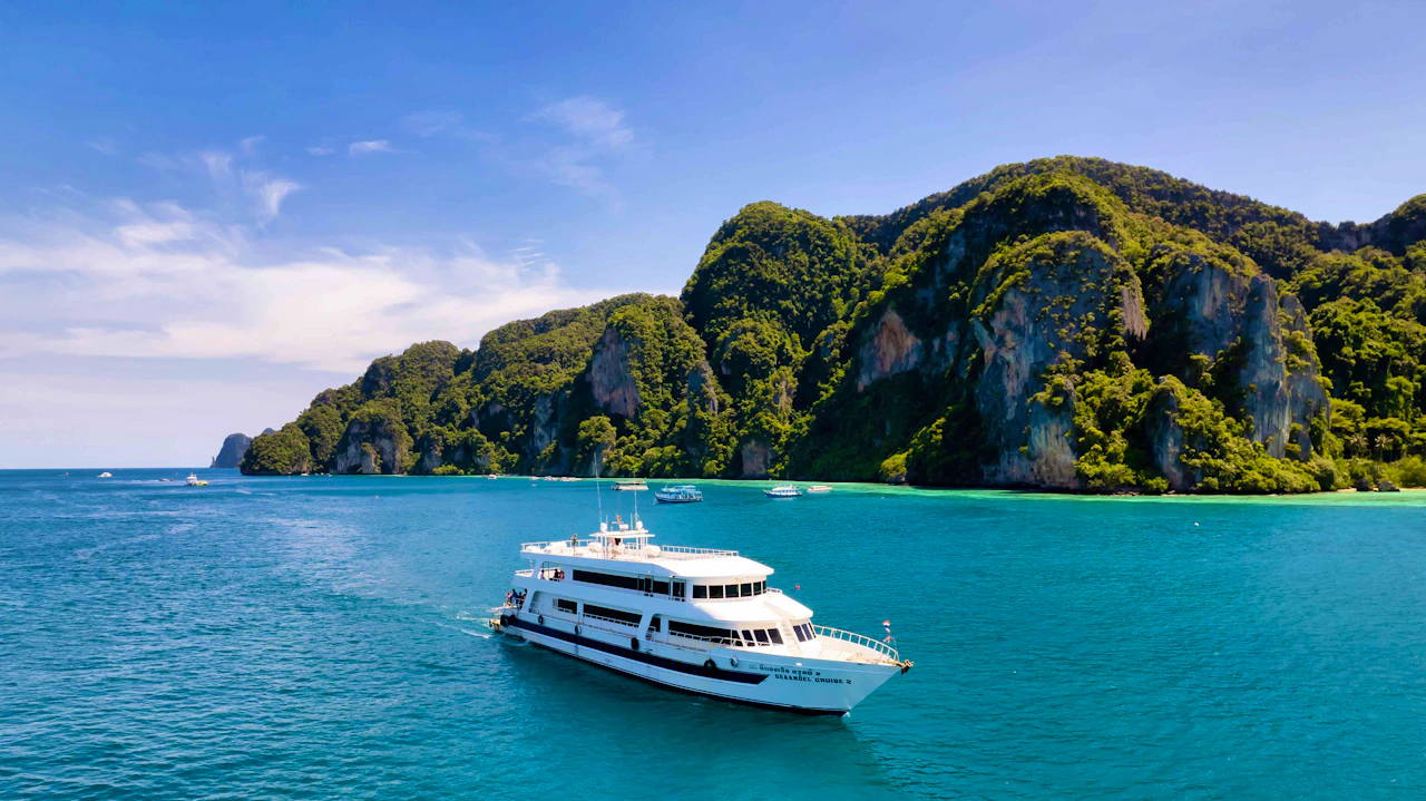 Join Tour Maithon Island, Phi Phi Island, Maya Beach and Khai Island by Speedboat or Speed Catamaran Location